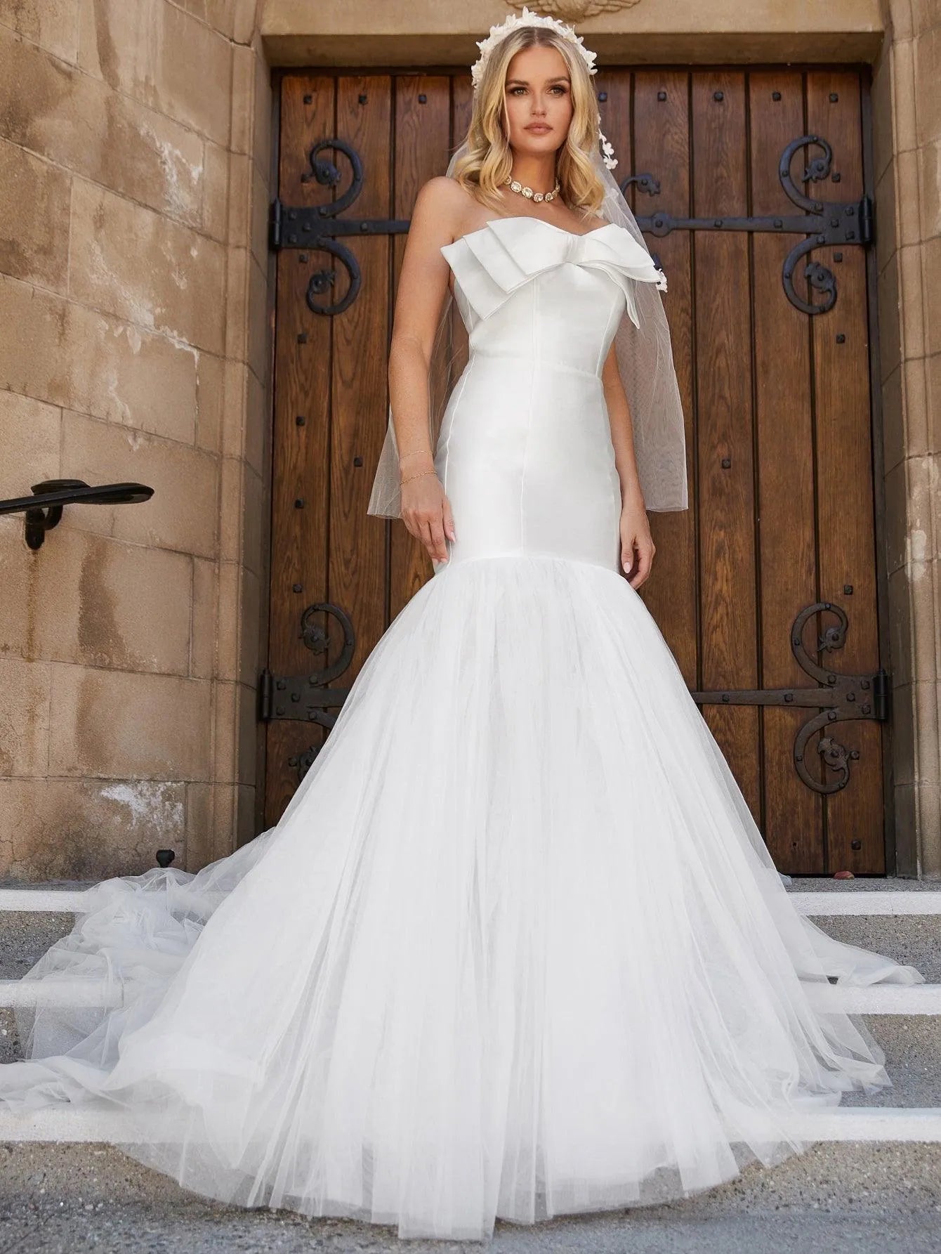 Bow Decor Mesh Mermaid Hem Satin Tube Wedding Dress - Elonnashop