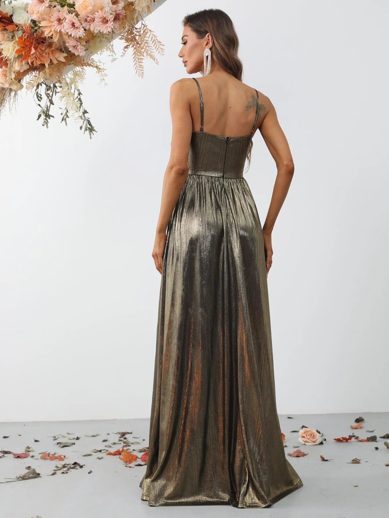 Elegant Spaghetti Strap Metallic A Line Prom Dress - Elonnashop