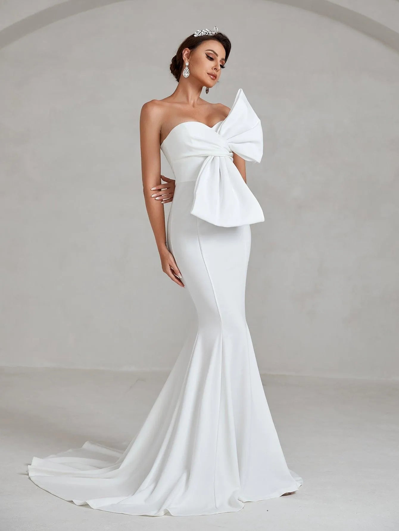 Bow Front Mermaid Hem Tube Wedding Dress - Elonnashop