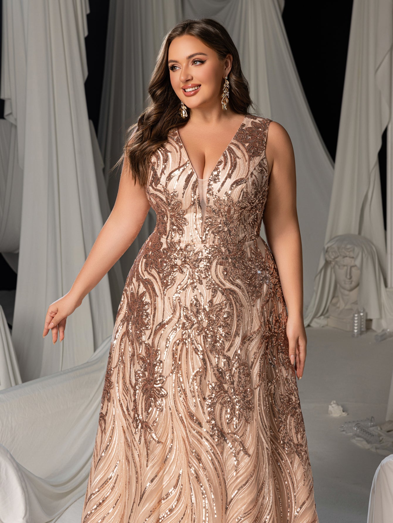 Plus Floral Sequin V Neck Sleeveless A-Line Formal Dress