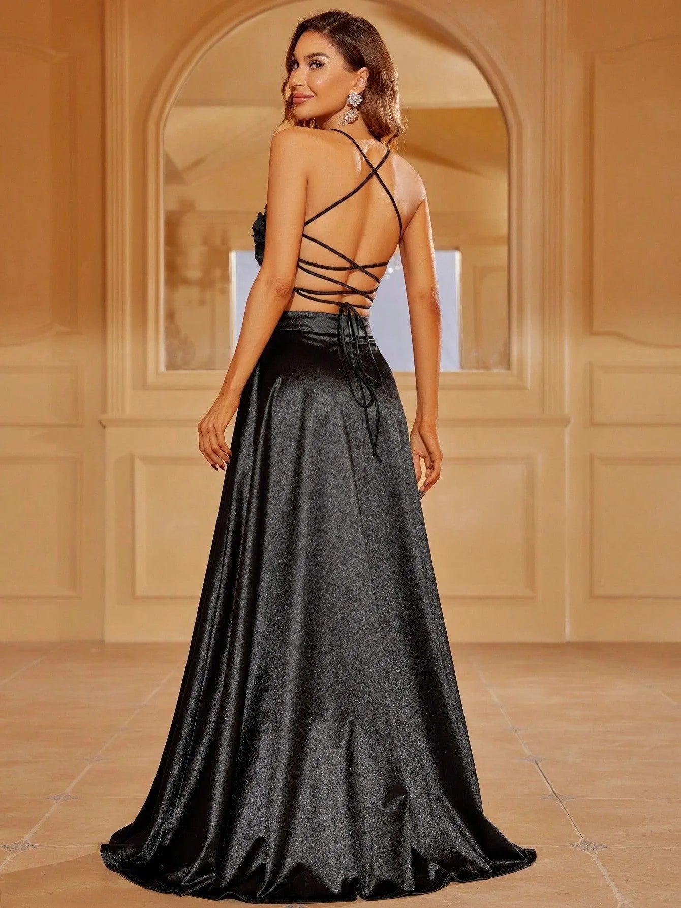 Backless Lace Up 3D Flower Tube Top & Satin Slit Skirt - Elonnashop