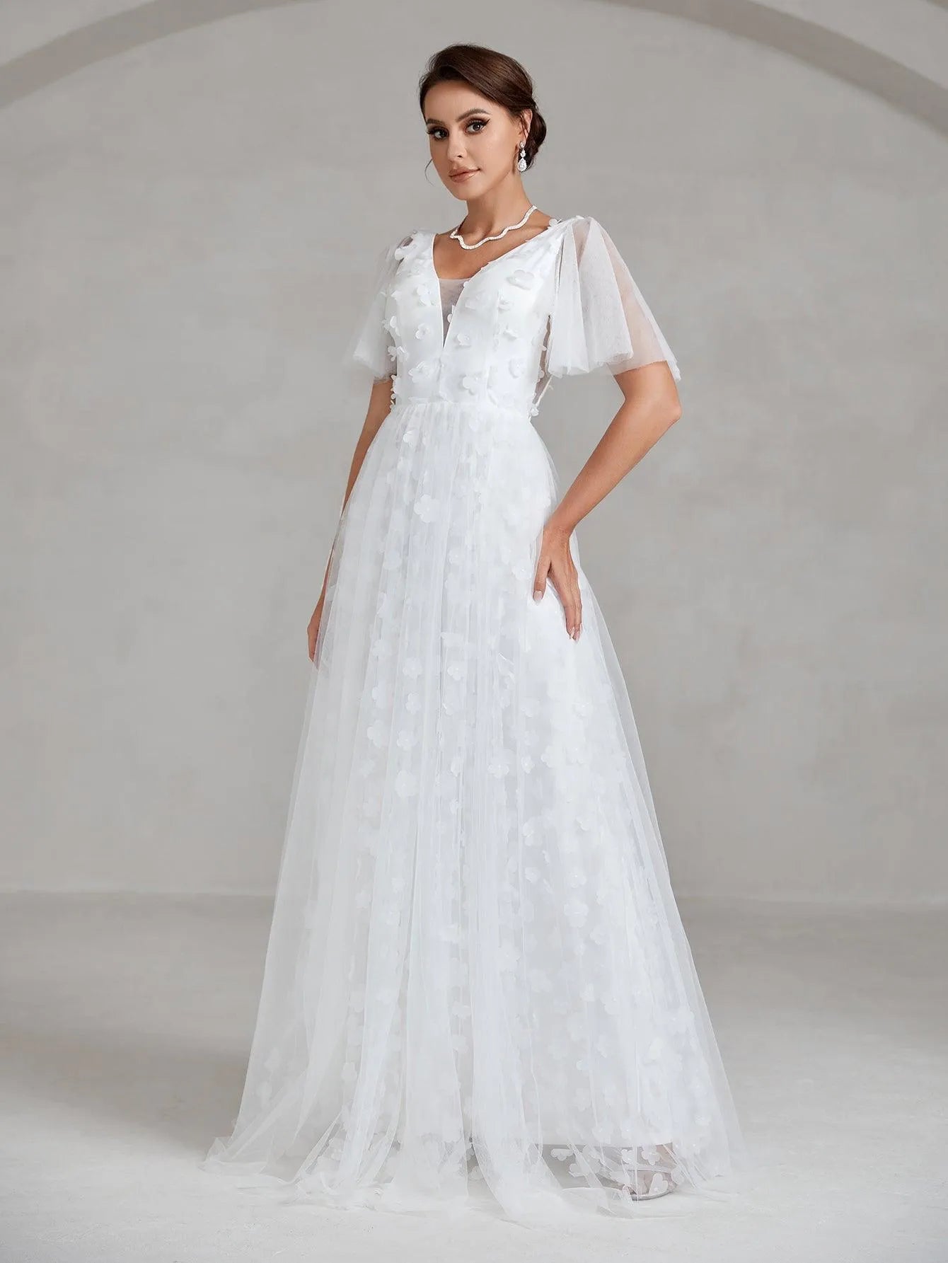 Butterfly Sleeve Floral Applique Mesh Wedding Dress - Elonnashop