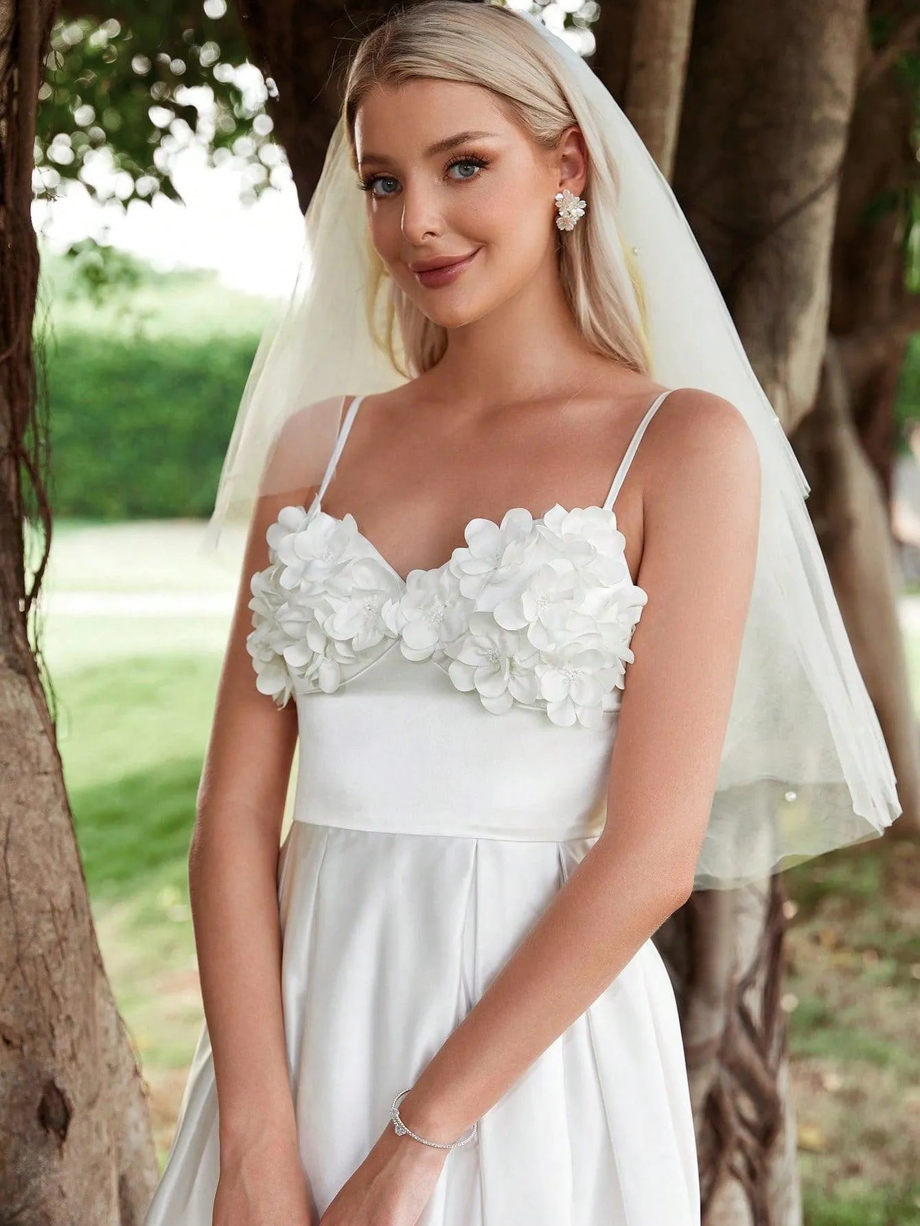 Floral Applique Satin Cami Wedding Dress - Elonnashop